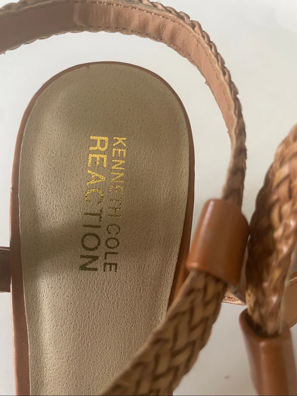 Kenneth Cole Reaction Tan Braided Strap Block Heel  Cheerleader Sandal in size 9